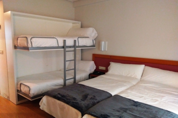 Hotel Brujas de Irues